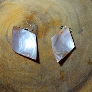 Seashell diamond shaped earrings Beach style